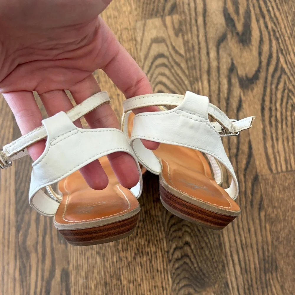 Fergalicious by Fergie Sandals - Picture 2 of 4